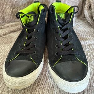 Converse Chuck Taylor All Star Street Mid Men's 11.5 Black Volt Green Shoe